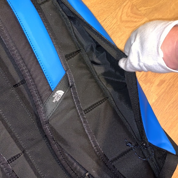 NWT The North Face Explore Fusebox Daypack - Large - Picture 8 of 15